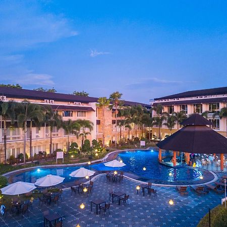 Swiss-Belhotel Borneo Banjarmasin Εξωτερικό φωτογραφία