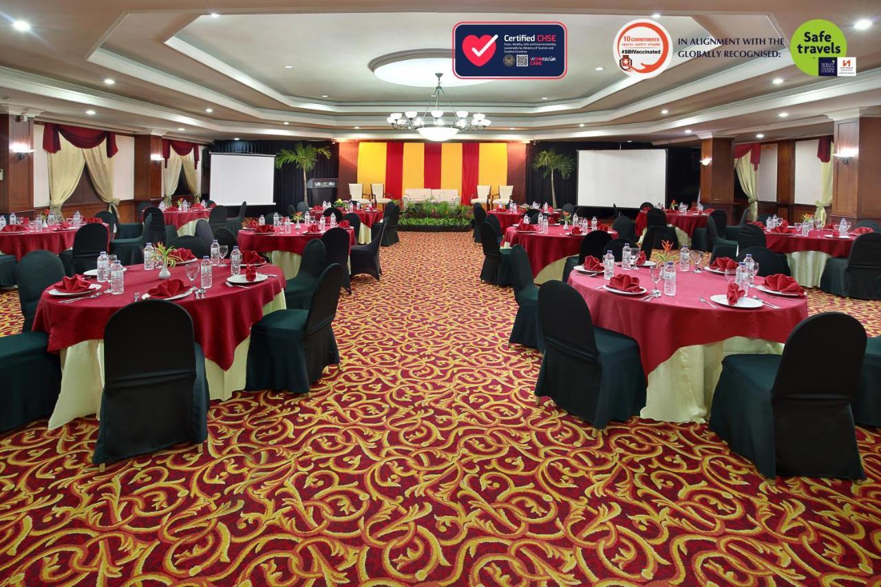 Swiss-Belhotel Borneo Banjarmasin Εξωτερικό φωτογραφία