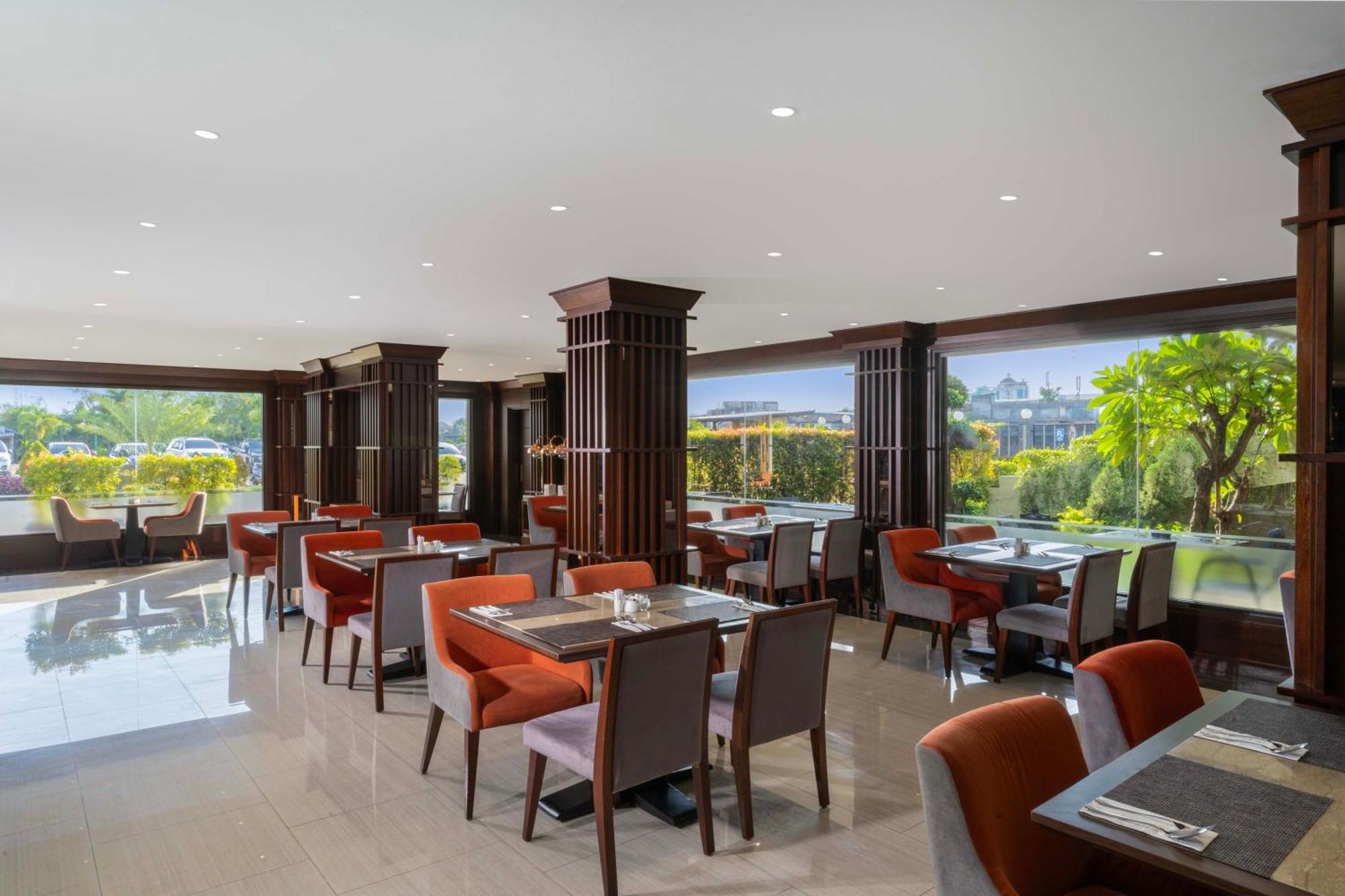 Swiss-Belhotel Borneo Banjarmasin Εξωτερικό φωτογραφία