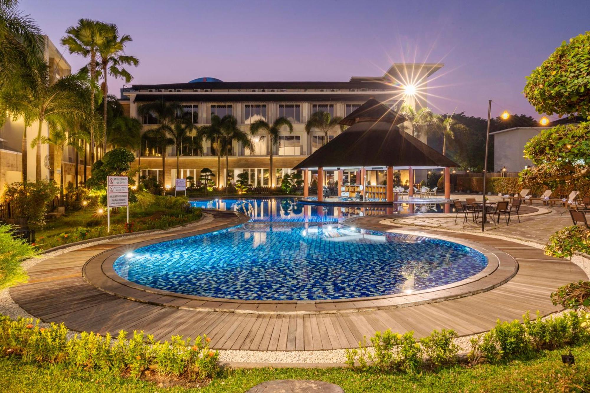 Swiss-Belhotel Borneo Banjarmasin Εξωτερικό φωτογραφία