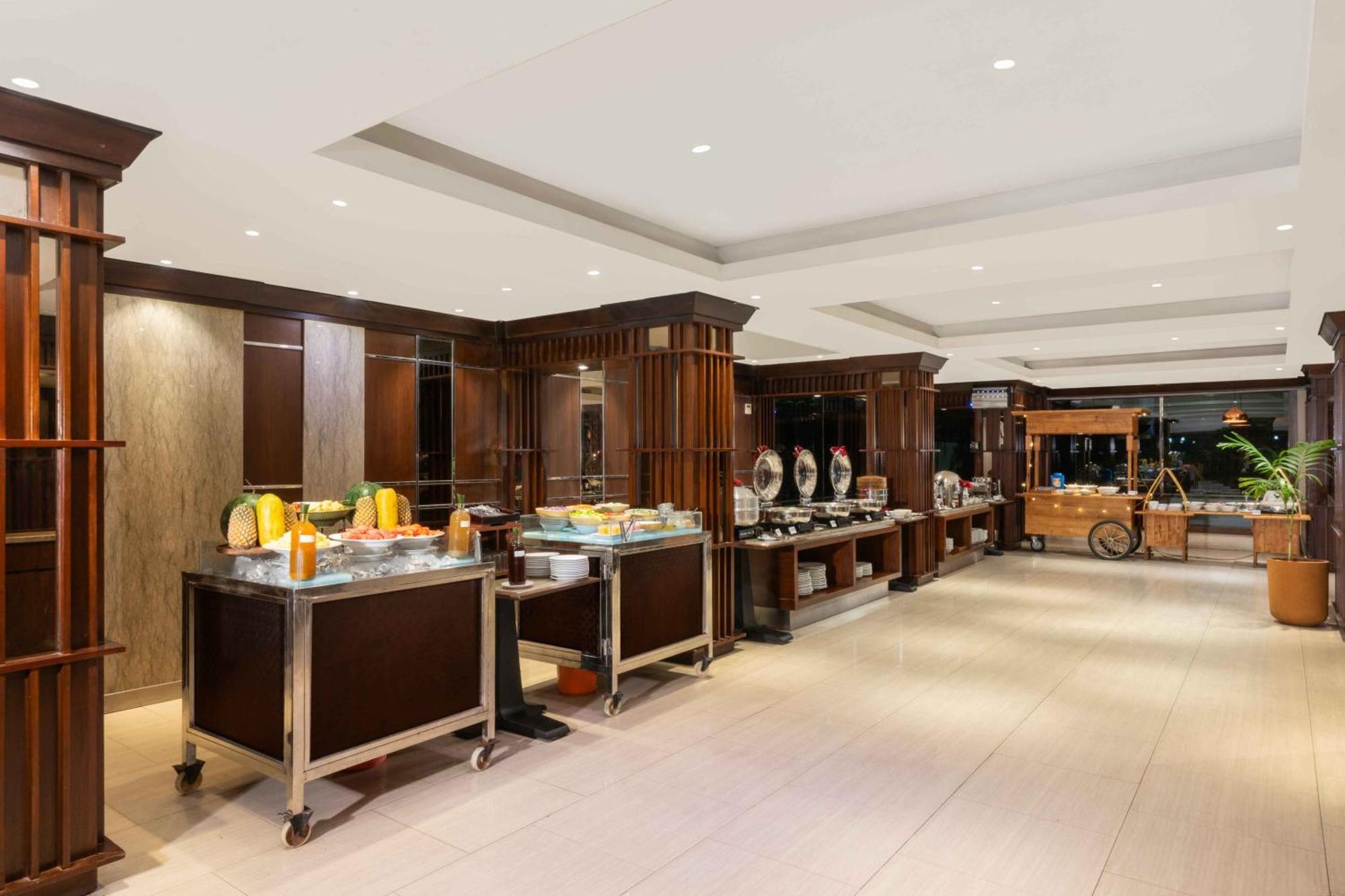 Swiss-Belhotel Borneo Banjarmasin Εξωτερικό φωτογραφία