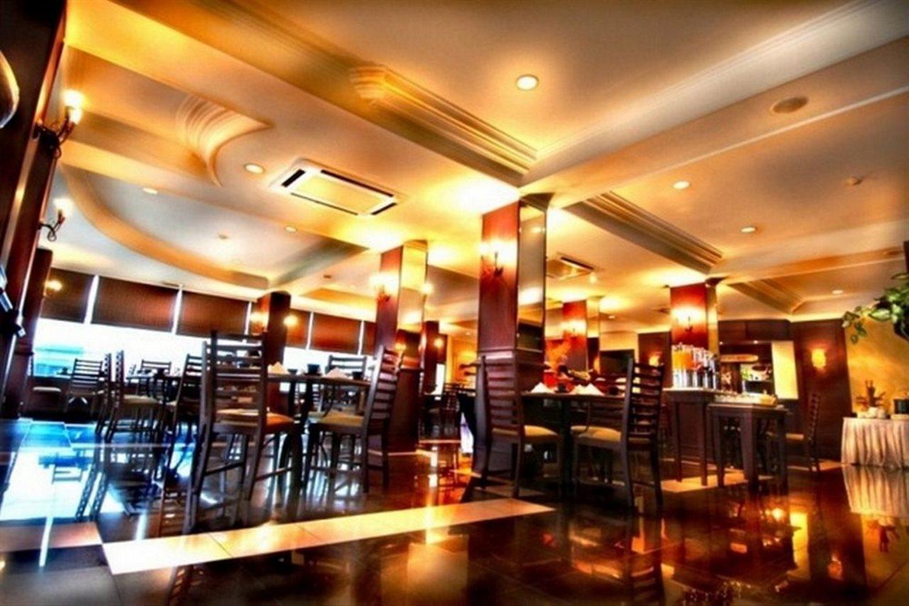 Swiss-Belhotel Borneo Banjarmasin Εξωτερικό φωτογραφία